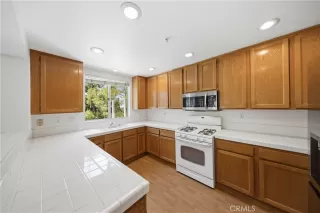 Photo #6: OC26139610 Listing 