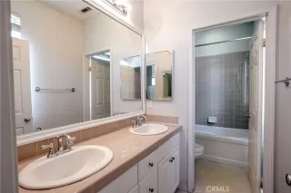 Photo #6: OC26140436 Listing