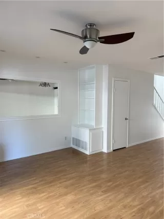 Photo #4: OC26140523 Listing 