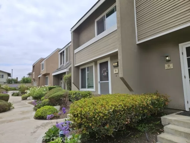 MLS: OC26140897 Condo For Sale
