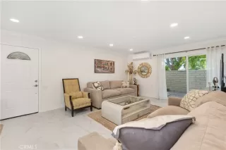 Photo #6: OC26141034 Listing 