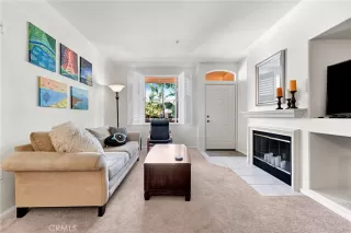 Photo #5: OC26141112 Listing 