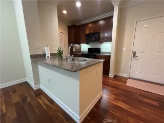 Photo #3: OC26141132 Listing 