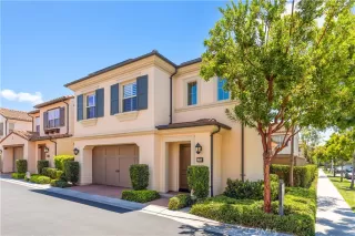 Photo #1: OC26141149 Listing
