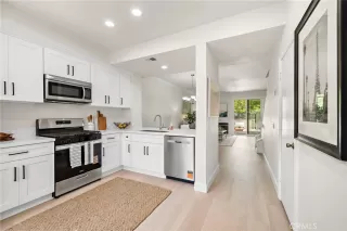 Photo #4: OC26141298 Listing 