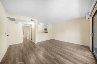 Photo #2: OC26141299 Listing 