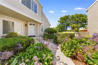 Photo #1: OC26141329 Listing 