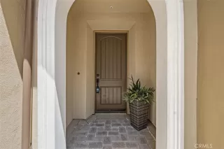 Photo #3: OC26141417 Listing 