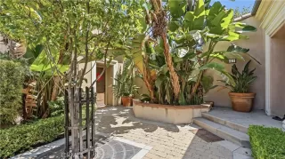 Photo #2: OC26141846 Listing 