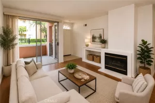 Photo #2: OC26142114 Listing