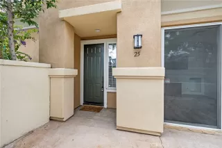 Photo #1: OC26142399 Listing