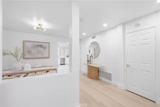 Photo #3: OC26143905 Listing