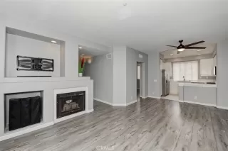 Photo #6: OC26144001 Listing 