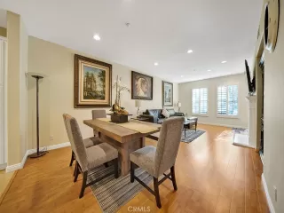 Photo #4: OC26144147 Listing
