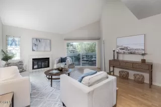 Photo #4: P1-15571 Listing