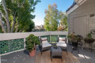 Photo #5: P1-15571 Listing