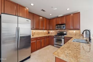 Photo #4: P1-22115 Listing 