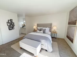 Photo #5: P1-25126 Listing