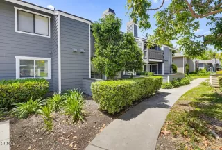 Photo #2: P1-26702 Listing 