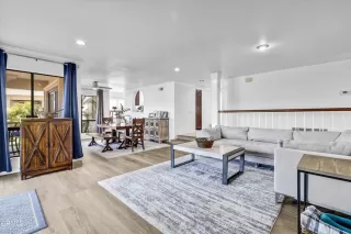Photo #4: P1-27149 Listing