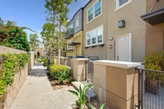 Photo #2: P1-27324 Listing