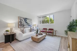 Photo #2: P1-27776 Listing 