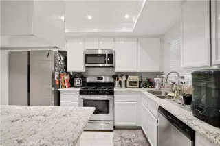 Photo #4: PF24134436 Listing