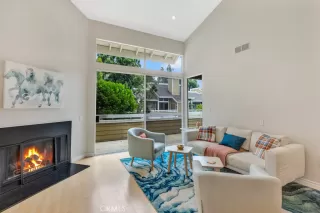 Photo #4: PV22218428 Listing