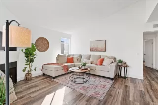 Photo #4: PV23022371 Listing 