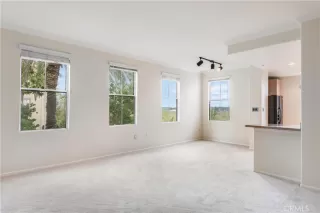 Photo #4: PV23049625 Listing 