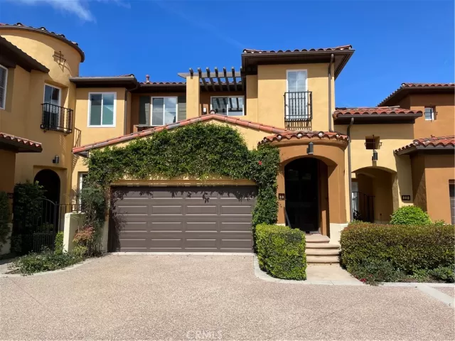 MLS: PV23097524 Condo For Sale