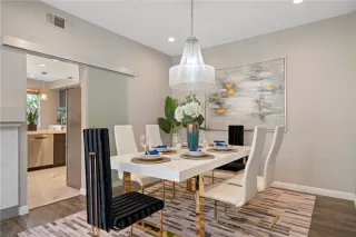 Photo #3: PV23149400 Listing 