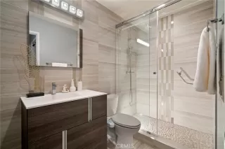 Photo #5: PV23149400 Listing 