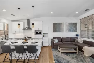 Photo #5: PV23161259 Listing