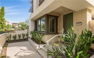 Photo #2: PV23219760 Listing