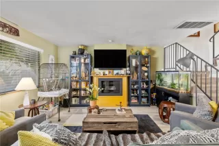 Photo #2: PV24066138 Listing 