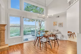 Photo #4: PV24169913 Listing 