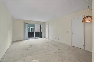 Photo #2: PV25003002 Listing