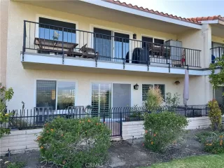 Photo #6: PV25037599 Listing 