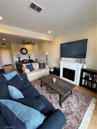 Photo #6: PV25085892 Listing 