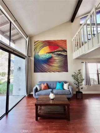 Photo #3: PV25089783 Listing 