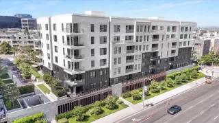 Photo #5: PV25199983 Listing