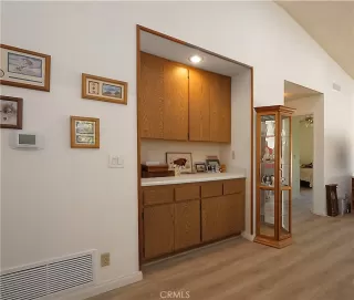 Photo #2: PV25232157 Listing