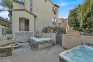 Photo #3: PV26046438 Listing 