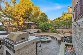 Photo #4: PV26046438 Listing 