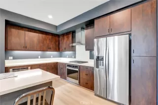 Photo #1: PV26058960 Listing