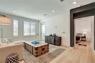 Photo #6: PV26058960 Listing