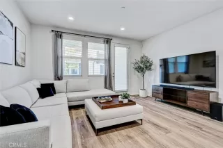 Photo #2: PV26093709 Listing 
