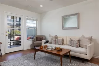 Photo #1: PW22125764 Listing 