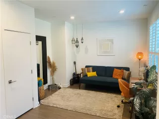 Photo #3: PW22159318 Listing 